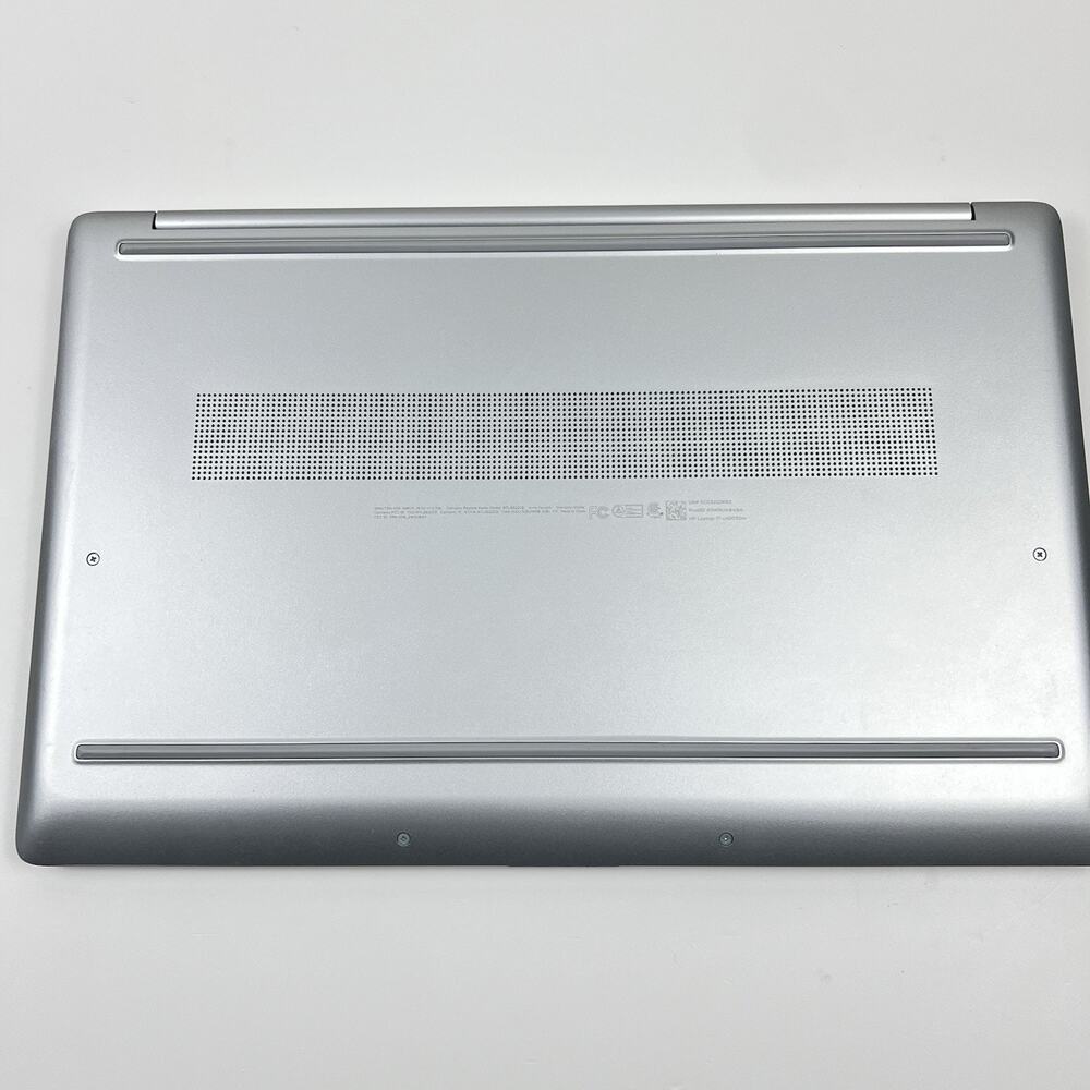 HP 17-cn0030nr 17in Laptop Intel N5030 4gb MEM 256gb SSD Win11 with Charger - Picture 7 of 9